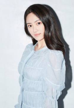中国内地海市女演员汤梦佳甜美迷人写真桌面壁纸第张