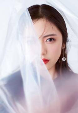 高清中国内地贵阳女演员蔡文静妩媚动人时尚写真大片