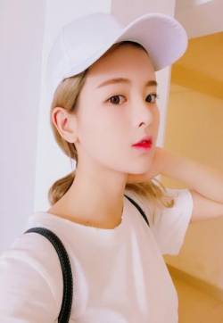 杨超越
