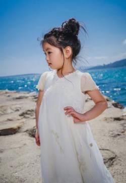 萌娃阿拉蕾戛纳写真图片