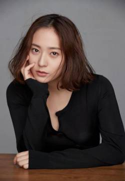 国加利福尼亚州旧金山女演员郑秀晶简洁风个性写真图片第张