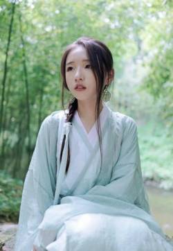 高清女星鹿小草高清图片