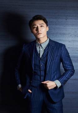 大陆内地南京男演员金泽灏英俊帅气魅力写真图片