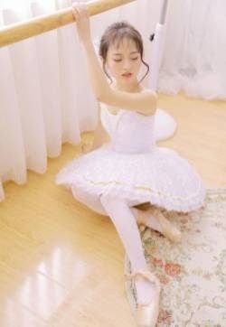 艺校美女模特舞蹈服装性感诱惑写真第张