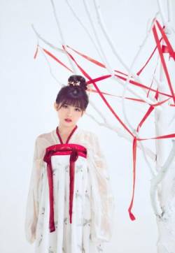 高清广东深圳女星赖美云古风唯美写真图片