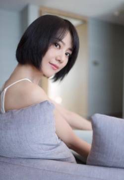 高清中国内地影视北京女演员高圆圆性感短发照片