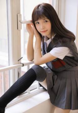 日本制服美女教室性感极品诱惑写真