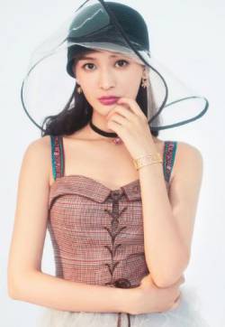 中国内地安徽女演员海铃性感写真图片
