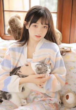 中国内地湖南长沙女演员李梦《凉生我们可不可以不忧伤》剧照图片