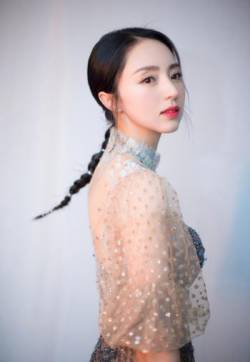 高清中国内地黑龙江省牡丹江影视女演员董璇古典唯美性感写真图片
