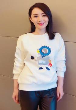 中国大陆四川成都女演员车永莉性感时尚甜美写真图片