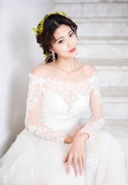 高清内地美女王妍之清新新娘妆性感写真