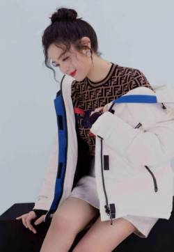 高清台湾台北女演员陈妍希暖系性感时尚写真图片