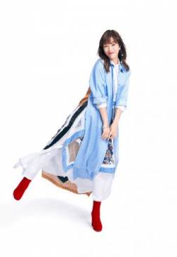 高清日本东京美女石原里美甜美女友风宣传画报图片