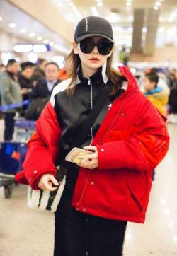 高清韩国女演员美女金宝罗时尚成熟写真图片