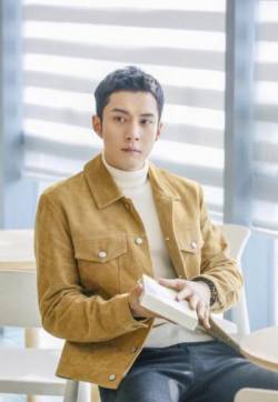 高清黑龙江省伊春男星韩东君英伦气质活动照图片