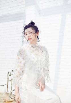 中国台湾流行乐女歌手、影视演员、平面模特甜美女神郭雪芙时尚小清新写真图片