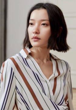 中国上海高冷女神杜鹃时尚居家写真图片