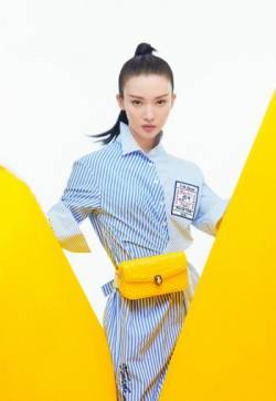 中国大陆山东济南女演员平面模特金晨《时尚芭莎》魅力写真大片