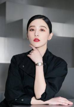 高清中国内地代黑龙江省哈尔滨新生女演员阚清子优雅知性写真图片