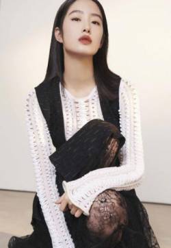 杨采钰第张