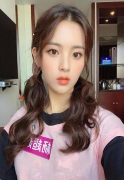杨超越
