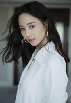 高清中国台湾影视女演员张钧甯气质优雅活动写真图片