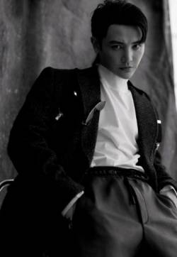 中国陕西西安男演员孙坚冷峻写真图片