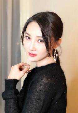 中国内地辽宁省大连女演员林鹏性感妩媚活动写真图片第张