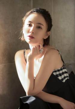 山东籍内地女演员吕佳容性感迷人写真桌面壁纸第张