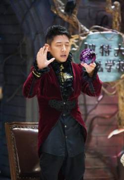 高清于广东湛江男星明星大侦探4撒贝宁《魔法学校的秘密》剧照图片