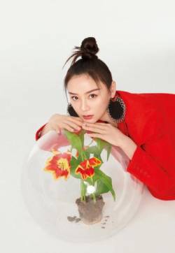 高清中国内地影视湖北省襄阳女演员袁姗姗清新秀丽写真图片