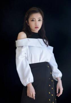 厉蔺菲图片 厉蔺菲写真图片