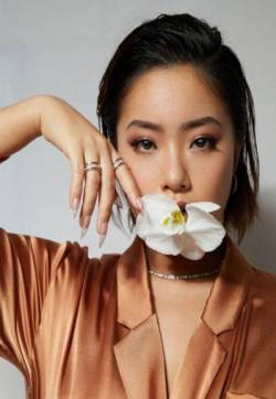 高清上海美女王菊复古魅力性感写真