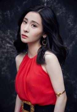 中国内地上海女演员陈欣予时髦之夜性感活动照图片