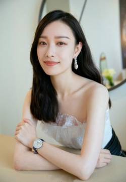 中国内地江苏南京女演员倪妮性感女人味写真图片