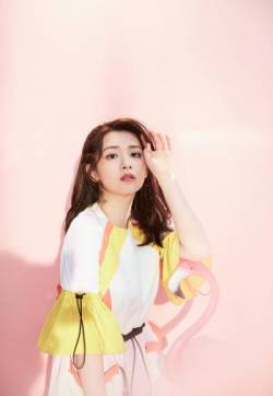 中国内地吉林长春男演员陈昊宇甜美少女范氧气性感写真