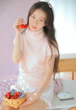 高清出生于四川美女宋楠惜时尚写真图片