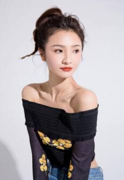 高清演员焦娜性感时尚写真图片