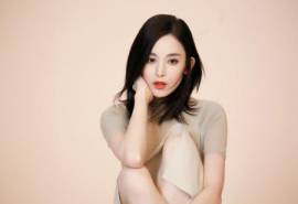 中国内地新疆乌鲁木齐市影视女演员古力娜扎白皙性感写真图片