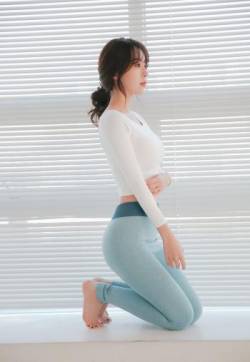 高颜值韩国美女yurisa写真集手机壁纸下载第张