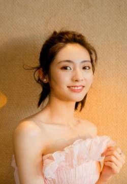 高清中国内地北京朝阳女演员邢菲甜美迷人活动写真图片图片 高清中国内地北京朝阳女演员邢菲甜美迷人活动写真图片图片