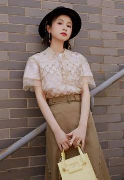 高清中国内地女演员美女姜梓新清新温婉写真图片