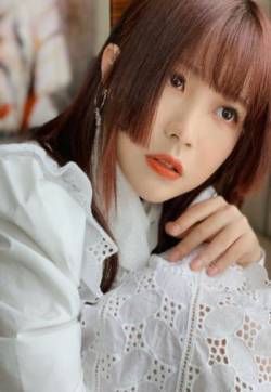 高清广东深圳女星赖美云微博电影之夜写真图片