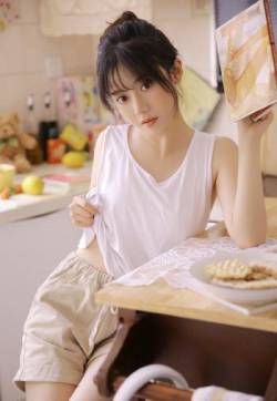 高清日本东京都美女小松菜奈唯美杂志写真图片