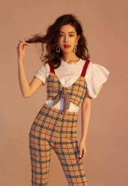 文咏珊清新甜美写真图片