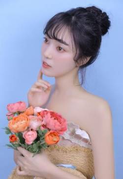 最新非主流美女裹胸美女性感唯美女生私房写真