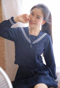 中国内地北京影视女演员杨幂百变风格性感写真图片