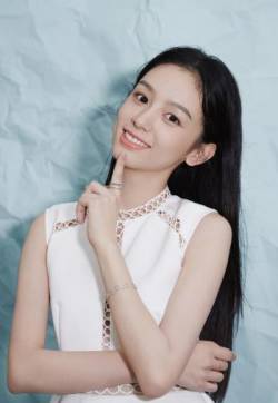 高清性感女星周也清新甜美写真图片