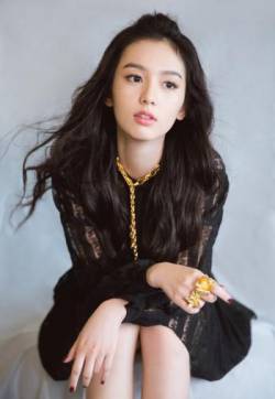 高清性感女星周也时尚摩登写真图片
